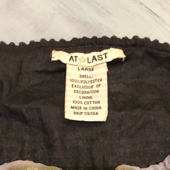 AtLast Top - Picture 3 of 3